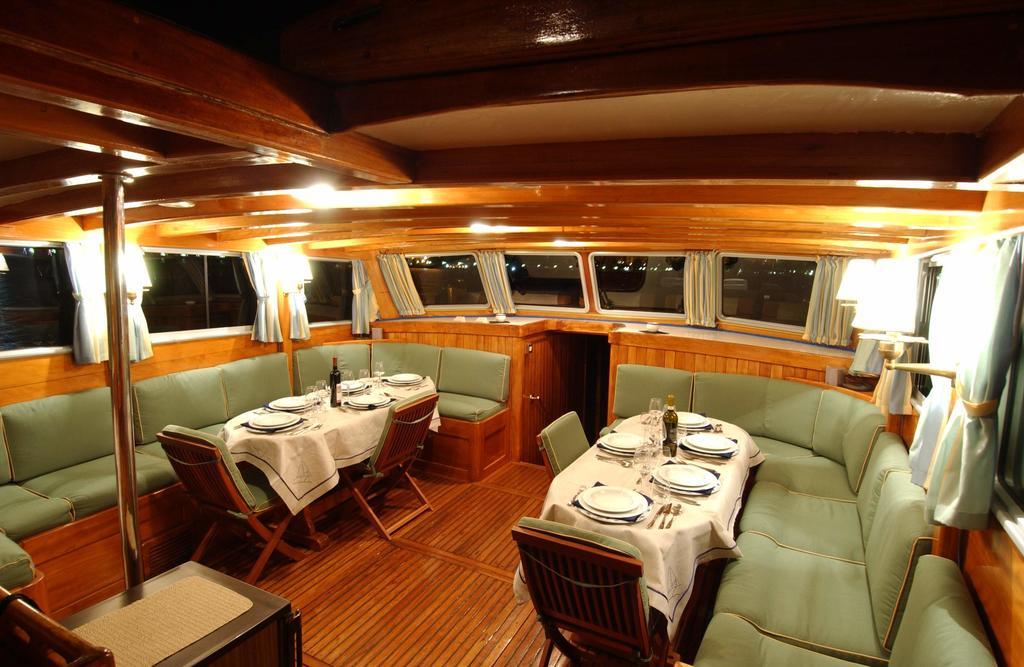 מלון קסטלמרה די סטביה Plaghia Boat & Breakfast מראה חיצוני תמונה