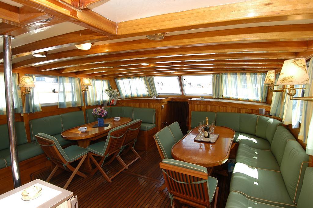 מלון קסטלמרה די סטביה Plaghia Boat & Breakfast מראה חיצוני תמונה